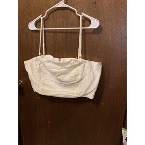BCBG New York Size XL cropped top